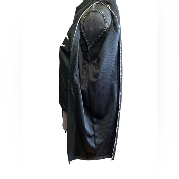 Champion Crop Bottom Full Sleeve Zip Windbreaker Jacket S - Picture 3 of 6